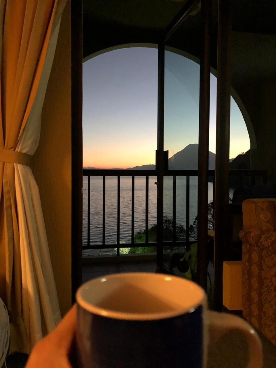 The Paradise Of Atitlan - Free Breakfast Supplies